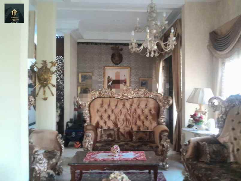dijual rumah jl cibeunying kidul