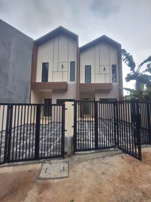 dijual rumah jl cijantung pasar rebo