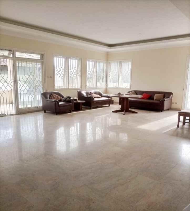 dijual rumah jl cilandak 1 dibelakang