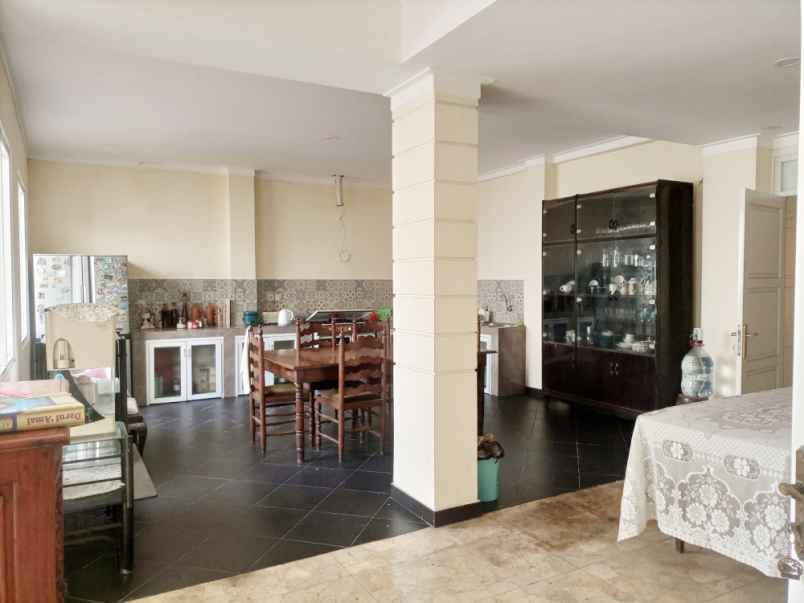 dijual rumah jl cilandak 1 dibelakang