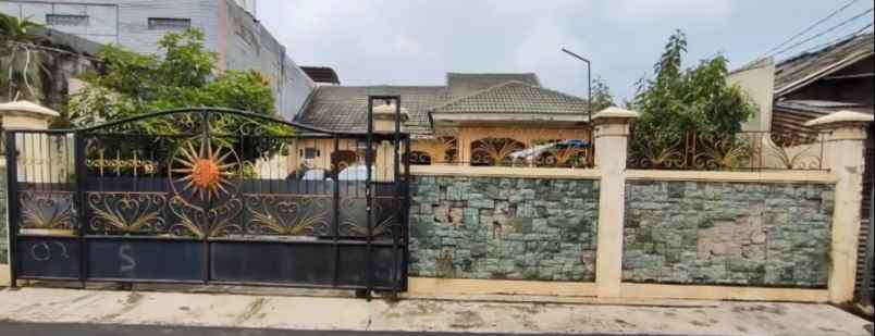 dijual rumah jl h rohimin ulujami
