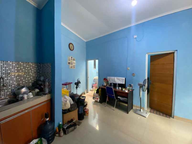 dijual rumah jl hidayah