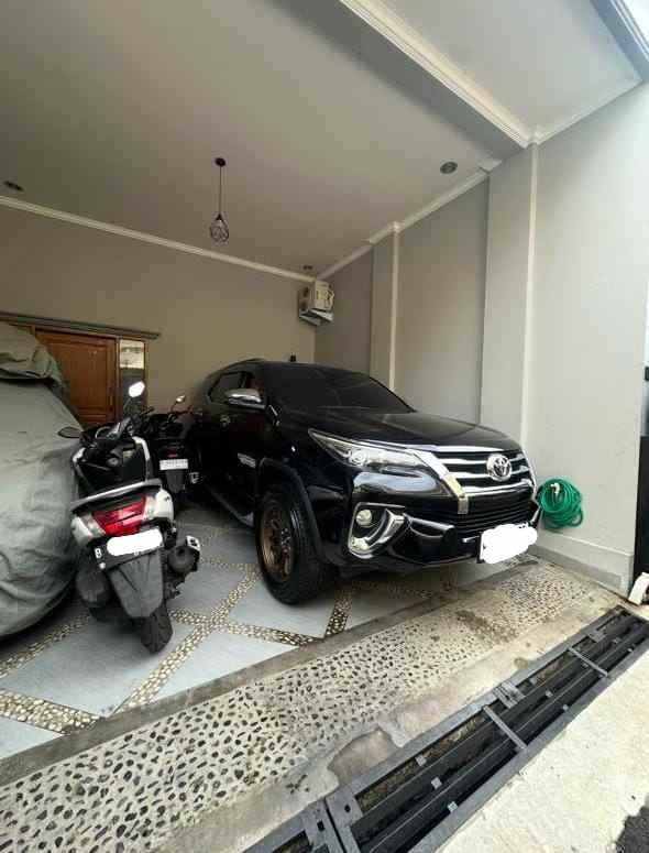 dijual rumah jl inpres