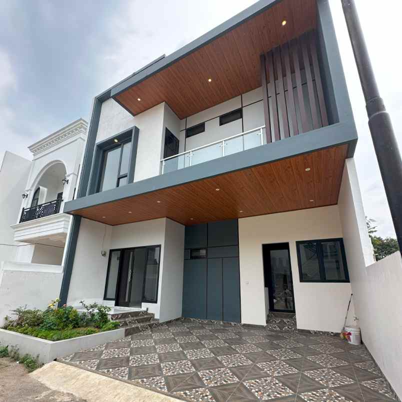 dijual rumah jl kebagusan wates no 36