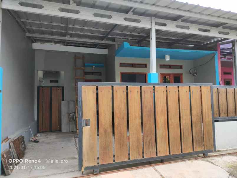 dijual rumah jl kh hasyim ashari