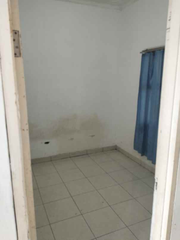 dijual rumah jl sasak batu perum grand