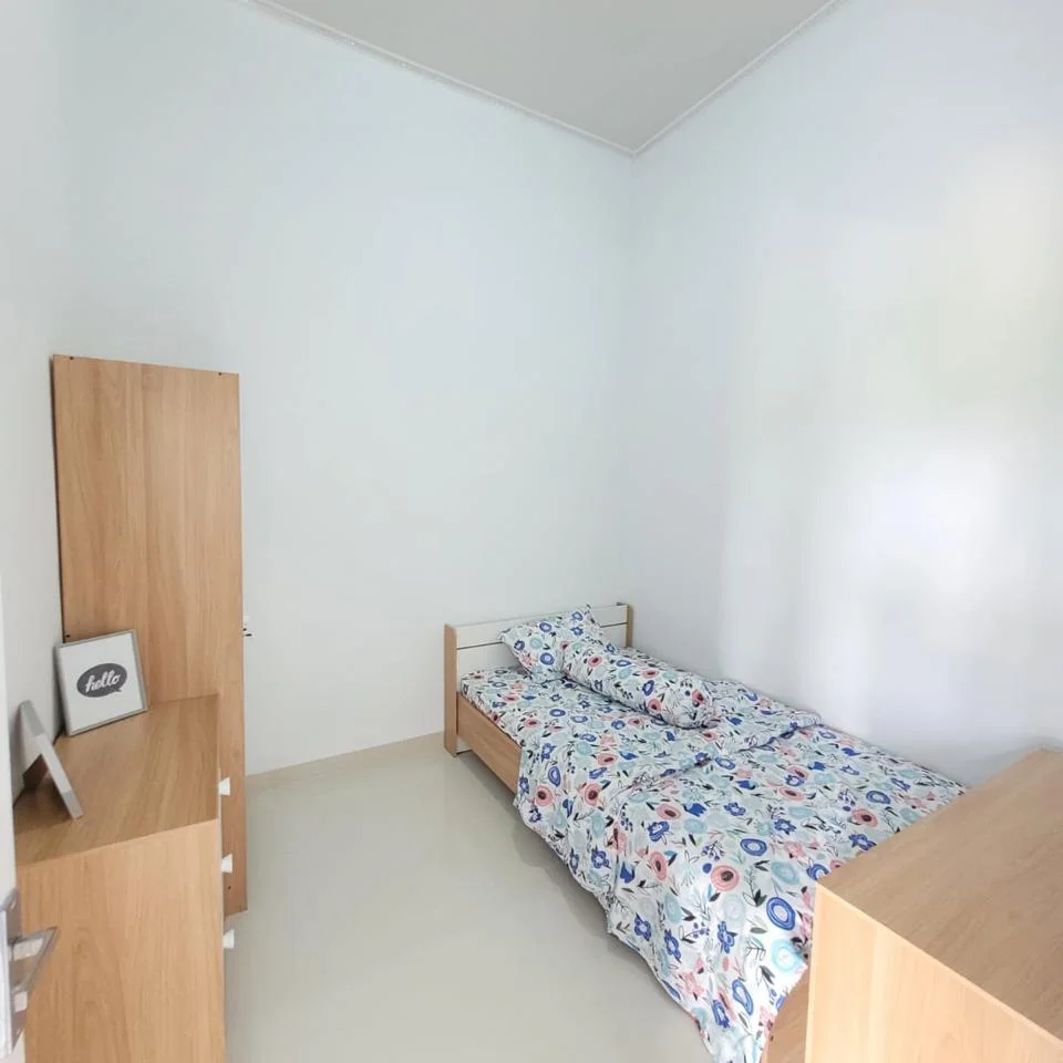 dijual rumah jl sriamut