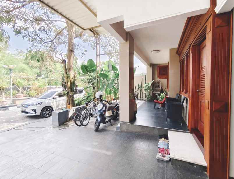 dijual rumah jl wates km 3 sebelah