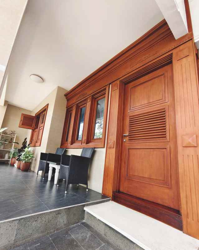 dijual rumah jl wates km 3 sebelah