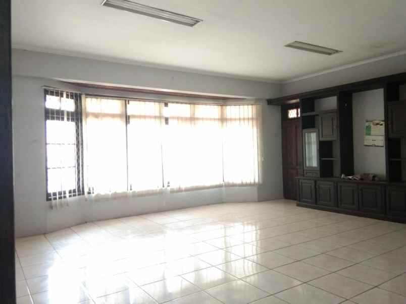 dijual rumah jln haji dogon kavling