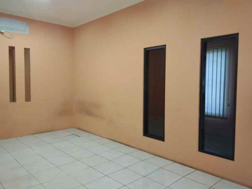 dijual rumah jln haji dogon kavling