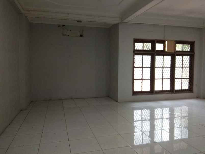 dijual rumah jln haji dogon kavling