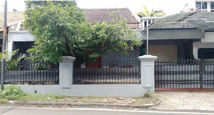dijual rumah jual bu rumah komplek