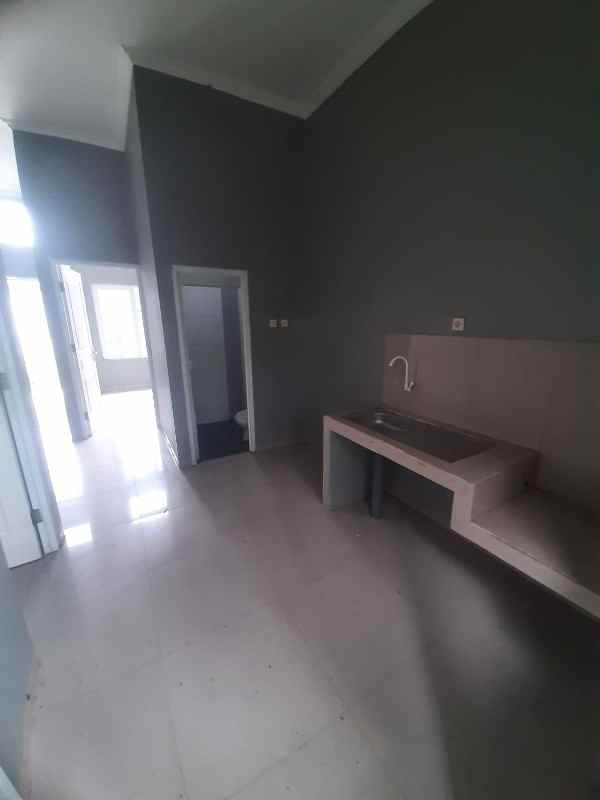 dijual rumah kalongan