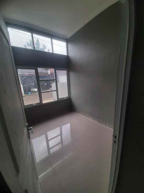 dijual rumah kalongan