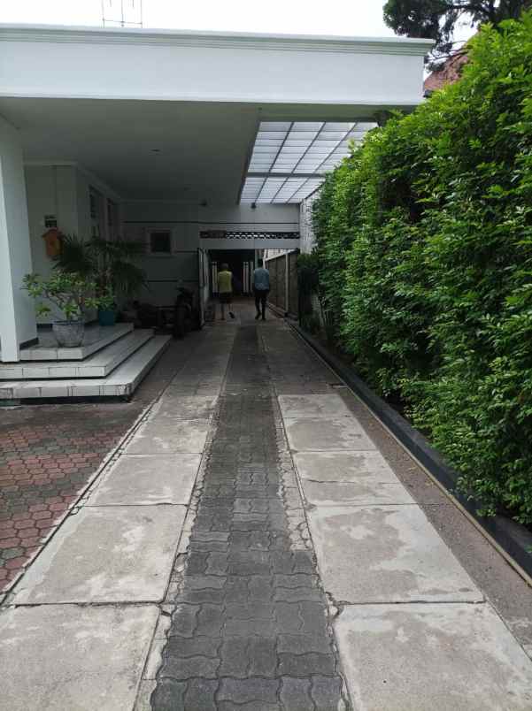 dijual rumah kapuas surabaya