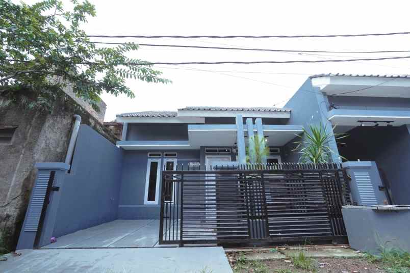 dijual rumah komplek griya bandung asri
