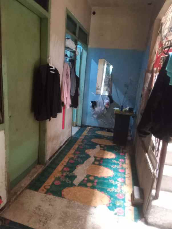dijual rumah kost aktif dekat kampus ubaya