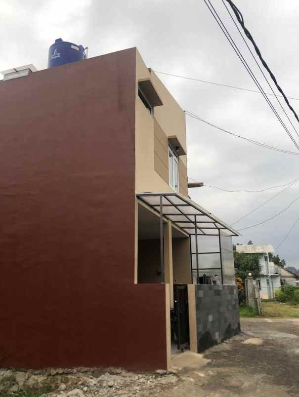 dijual rumah kost kondisi full di area kampus unpad