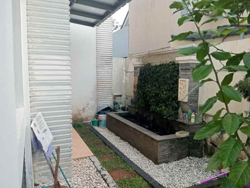 dijual rumah kota wisata cibubur