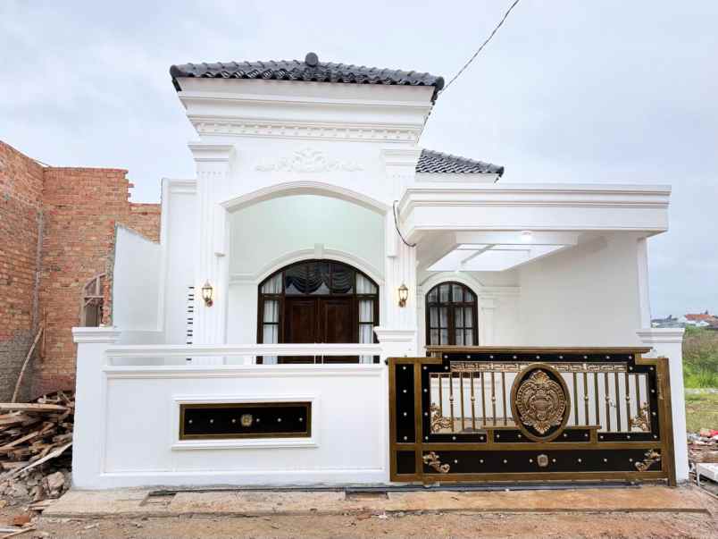 dijual rumah labuhan dalam