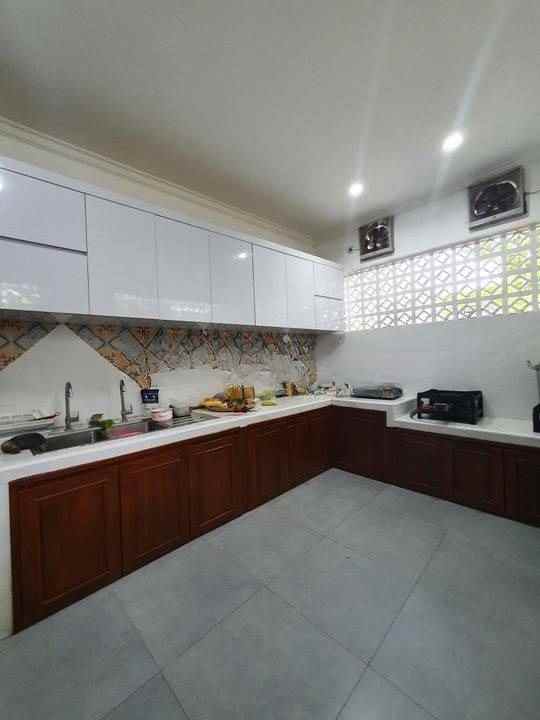 dijual rumah lebak bulus cilandak