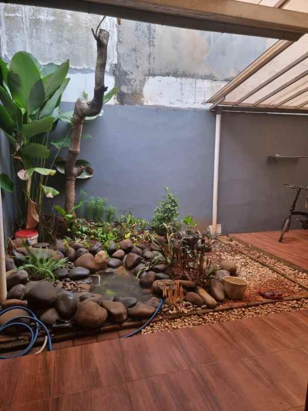 dijual rumah legenda wisata cibubur
