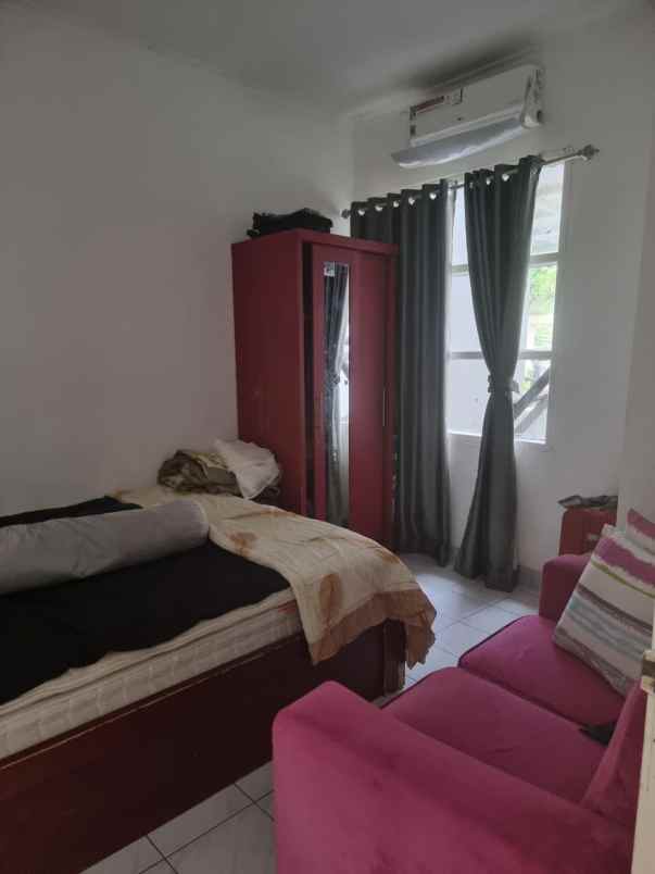 dijual rumah legenda wisata cibubur