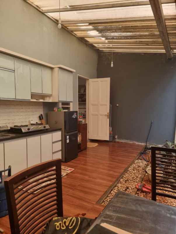 dijual rumah legenda wisata cibubur