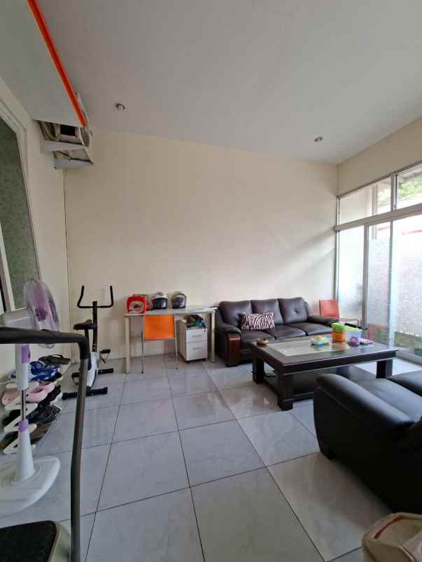 dijual rumah lokasi pandanwangi sulfat kota malang