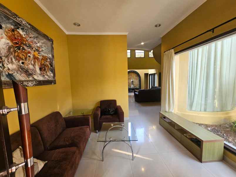 dijual rumah lokasi strategis area kota denpasar