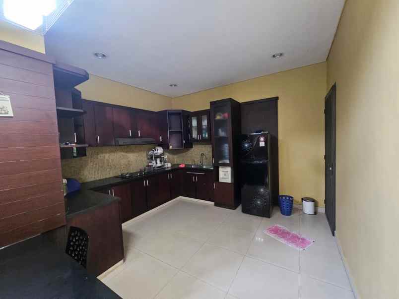 dijual rumah lokasi strategis area kota denpasar