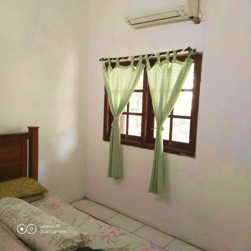 dijual rumah luas asri dan nyaman dekat setu babakan