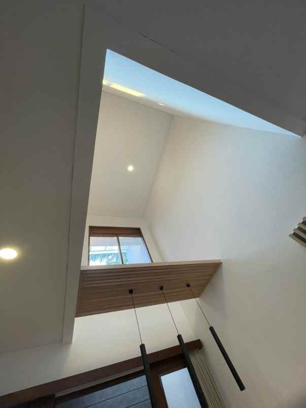 dijual rumah m kahfi