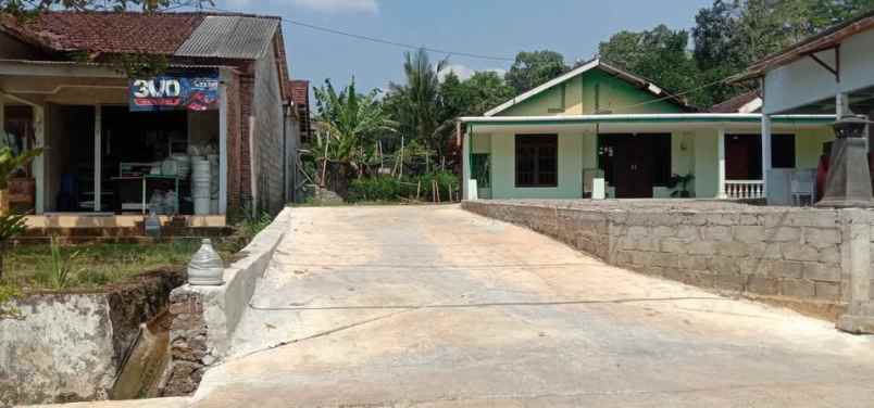 dijual rumah mangunsari gunungpati