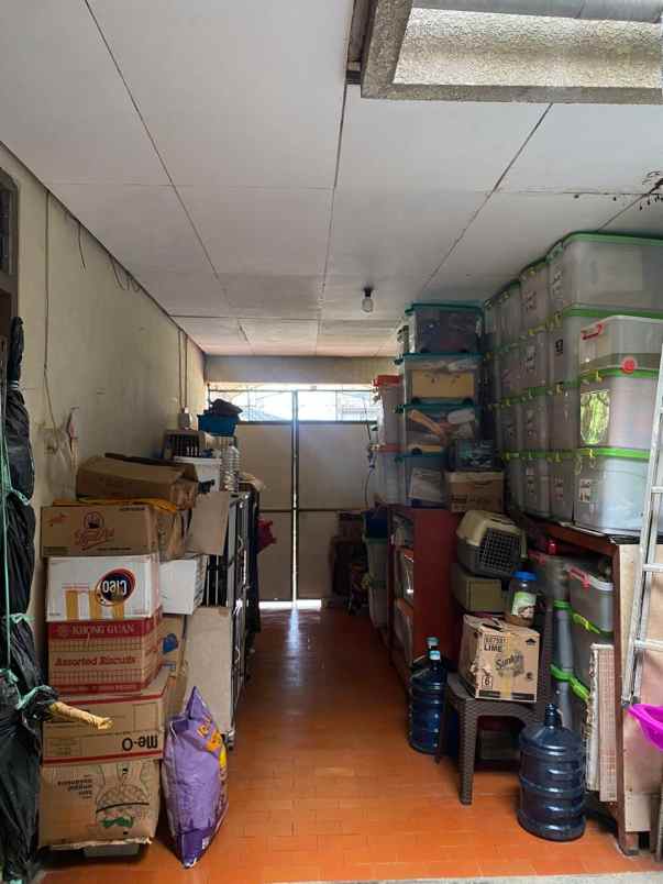 dijual rumah manyar kertoadi