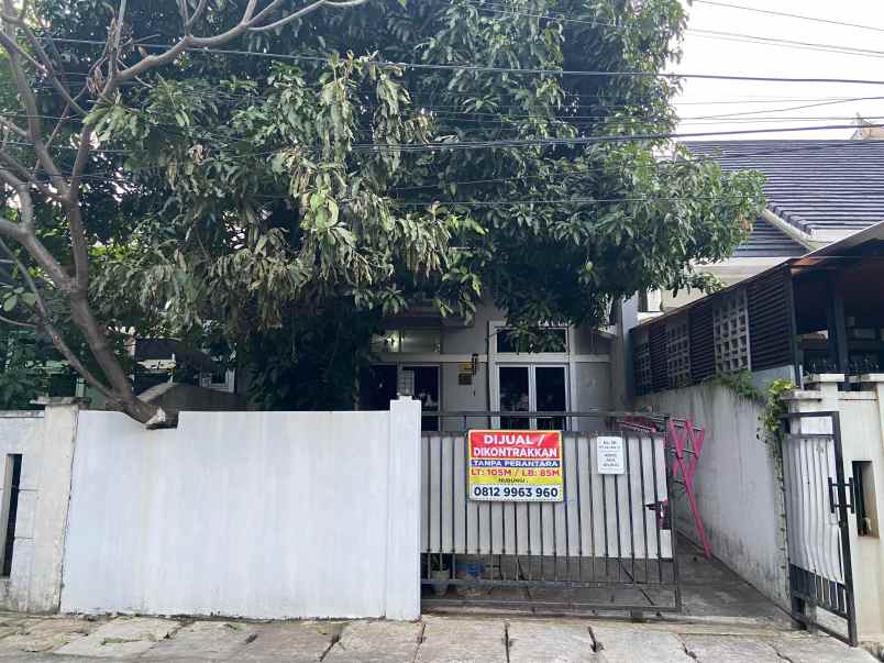 dijual rumah mean residence jl karyawan