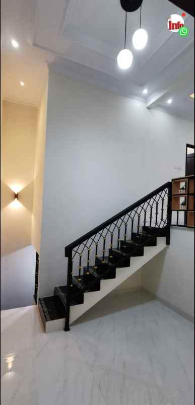 dijual rumah meruyung limo depok