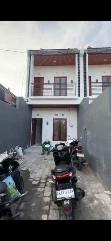 dijual rumah minimalis lokasi sesetan