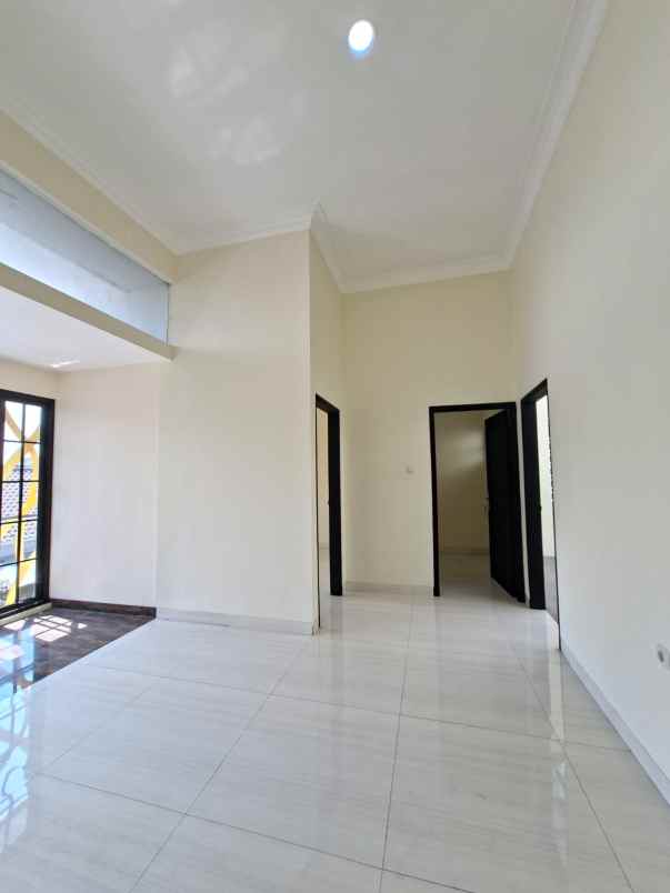 dijual rumah minimalis posisi hook lokasi sulfat utara