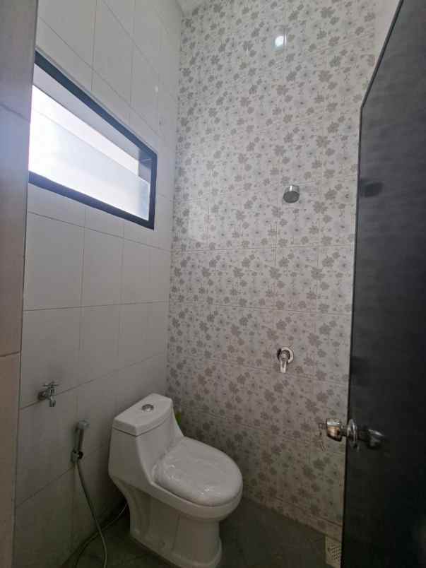 dijual rumah minimalis posisi hook lokasi sulfat utara
