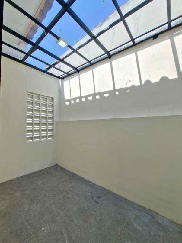 dijual rumah minimalis posisi hook lokasi sulfat utara