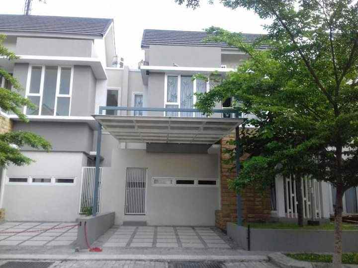 dijual rumah nogotirto