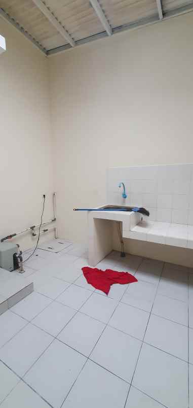 dijual rumah paradise serpong city pamulang