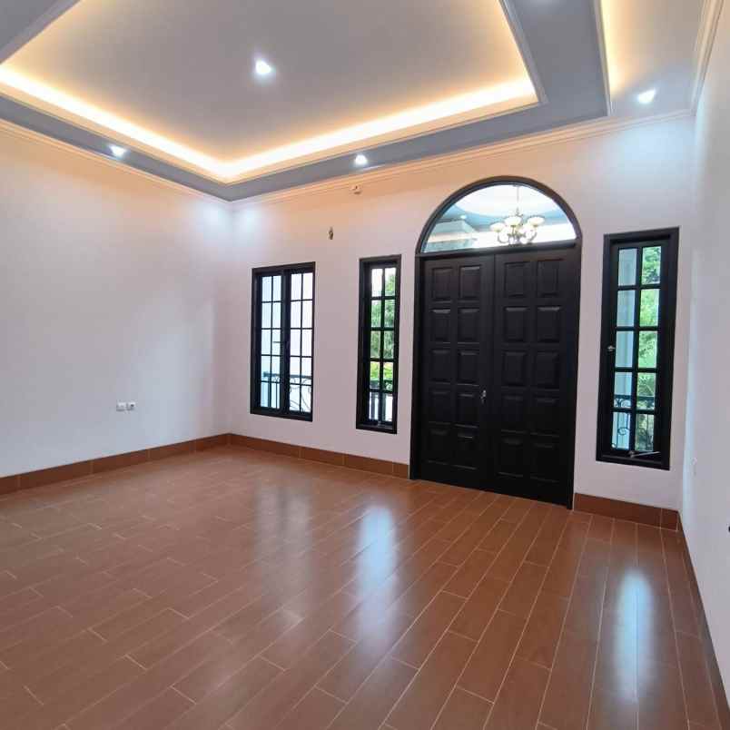 dijual rumah pejaten barat pasar minggu