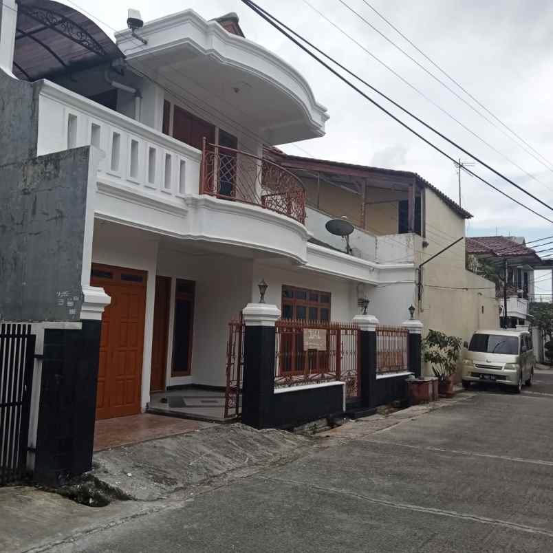dijual rumah perum pelni kel baktijaya