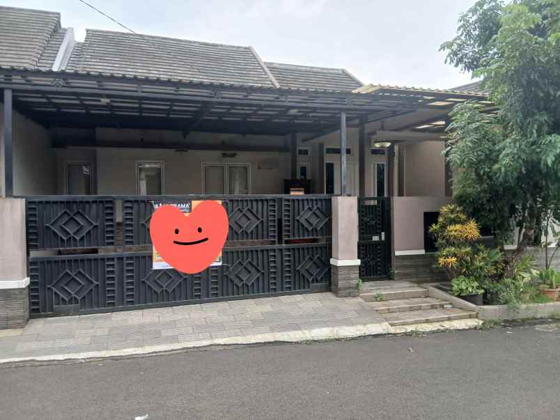 dijual rumah perumahan bela cassa residence