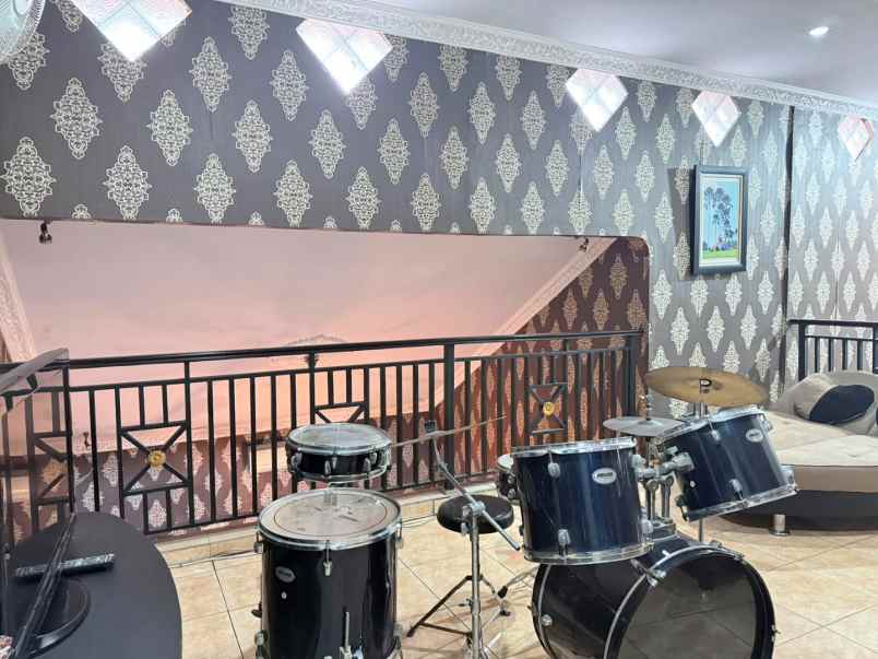 dijual rumah perumahan griya bintara
