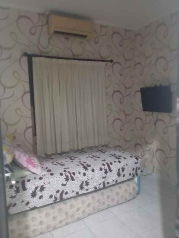 dijual rumah perumahan jatinegara baru