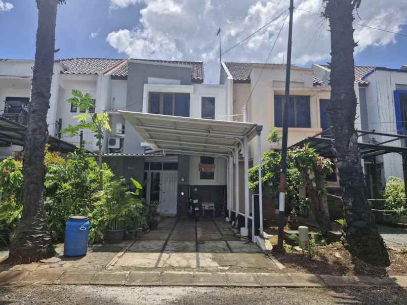dijual rumah perumahan jatinegara baru